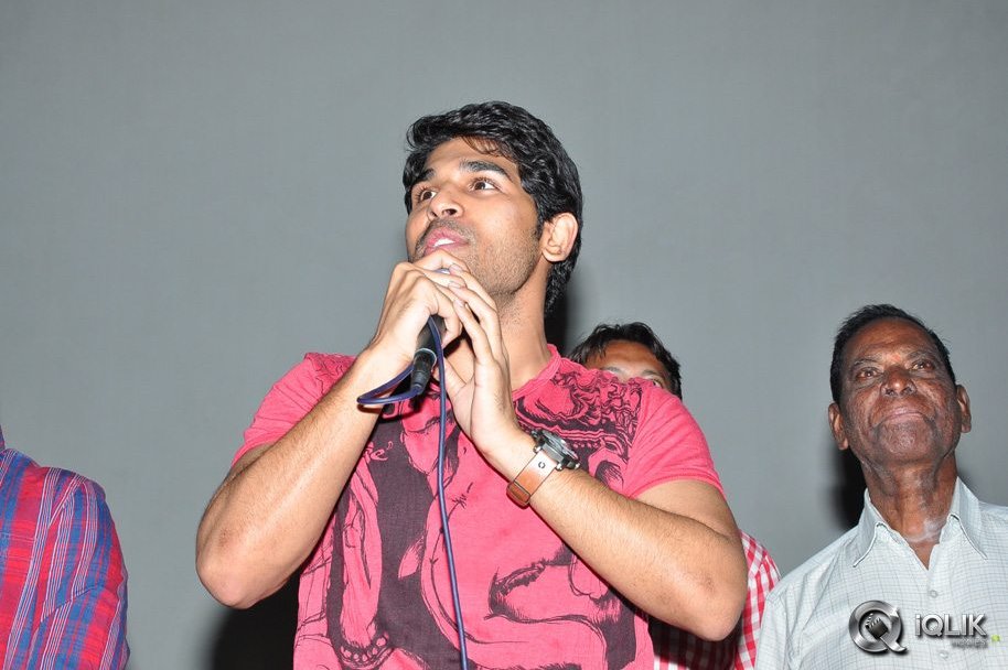 Kotha-Janta-Movie-Theatre-Coverage